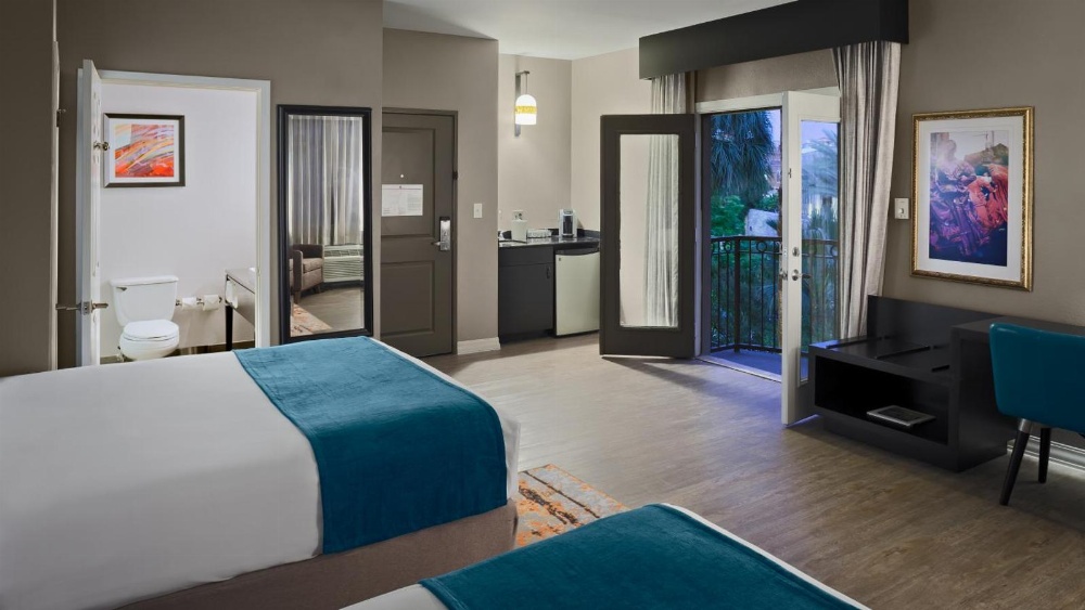 Hotel Indigo San Antonio Riverwalk